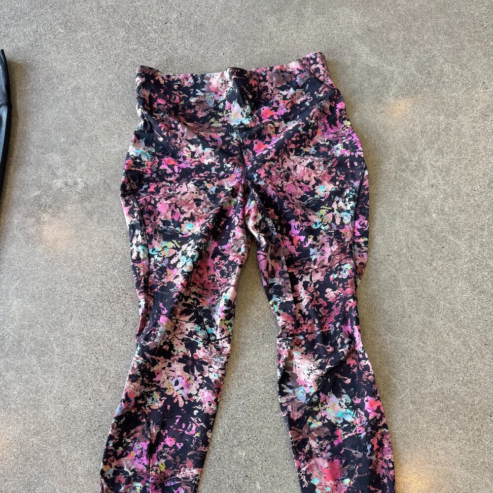 Base Pace High-Rise Tight 28"